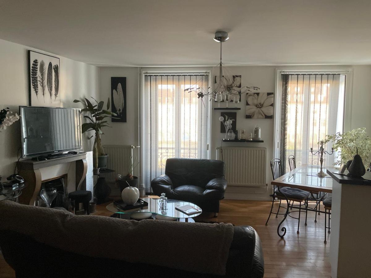 Appartement Au Quai 1921 Besançon Buitenkant foto