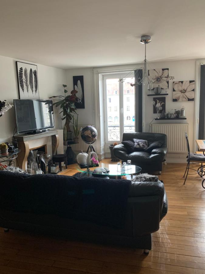 Appartement Au Quai 1921 Besançon Buitenkant foto